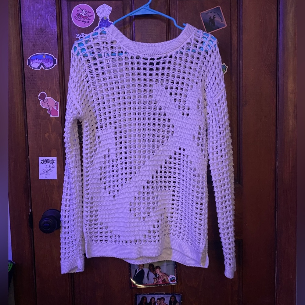Small white crochet anchor top